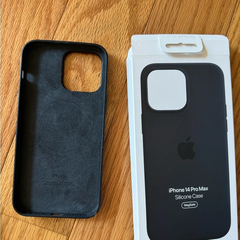MANY DIFFERENT IPHONE 14 pro max cases for sale
